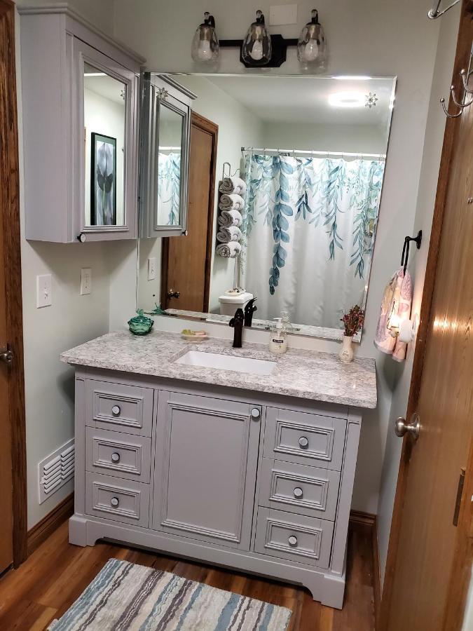 Hampton House Apartment Clinton Township Bagian luar foto