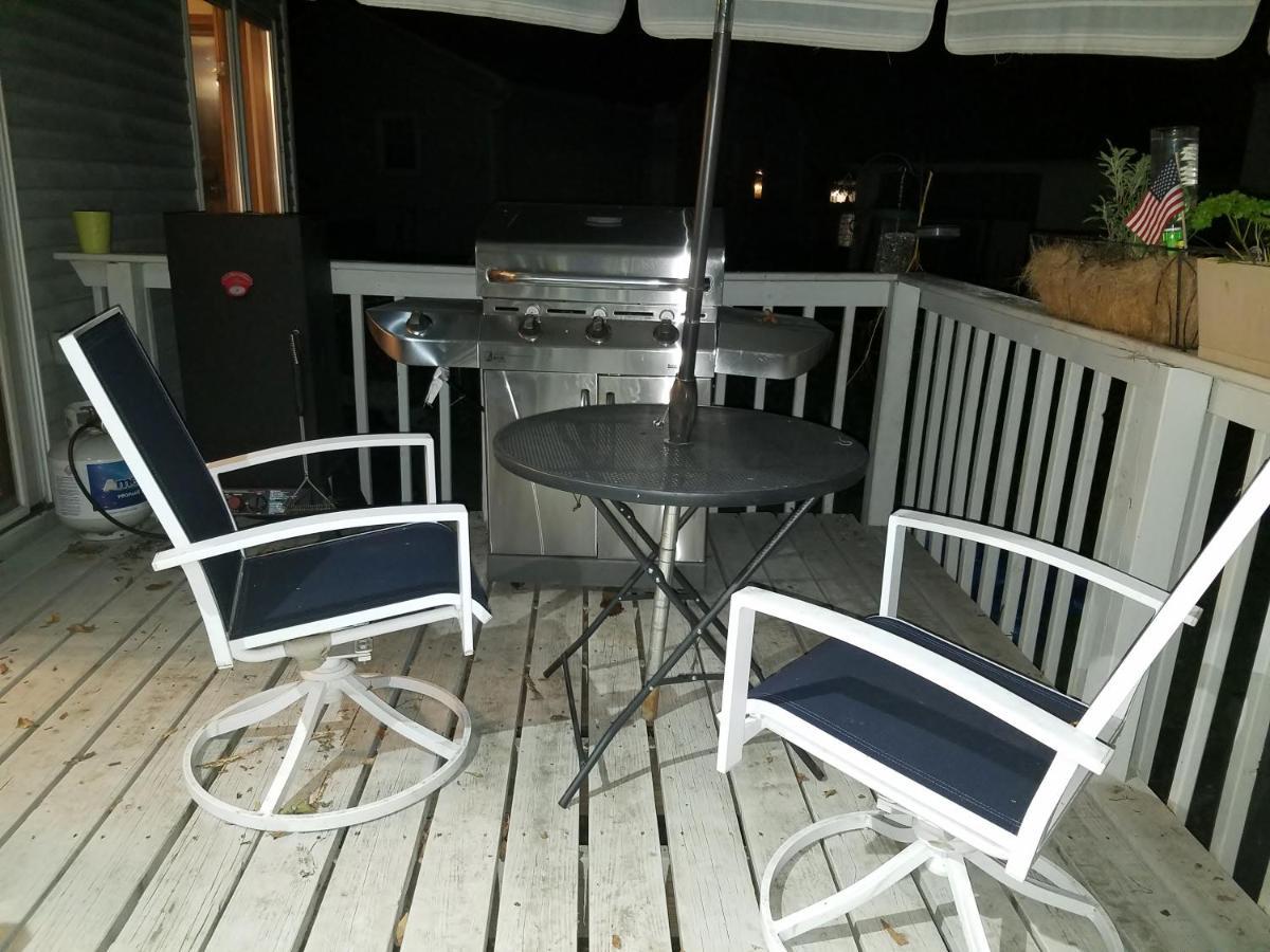 Hampton House Apartment Clinton Township Bagian luar foto